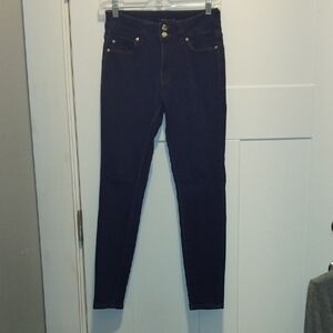 Classic Blue Jeans with Stretch Fabric and Slim Fit